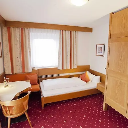בית הארחה Gaestehaus Birkenhof 3*