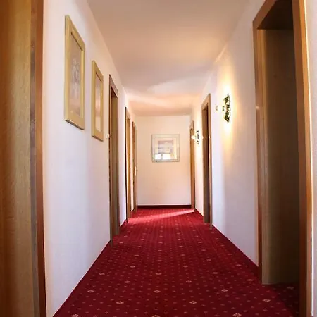 בית הארחה Gaestehaus Birkenhof 3*